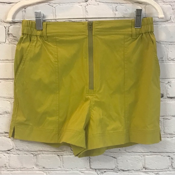 Madewell Olive Green Zip Front Tapered Shorts size Medium NWT - Picture 1 of 7